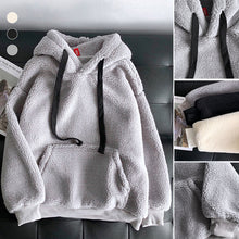 Laden Sie das Bild in den Galerie-Viewer, Sweatshirt aus Lammfleece