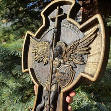 Laden Sie das Bild in den Galerie-Viewer, Statue des Erzengels Michael
