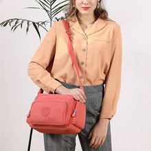 Laden Sie das Bild in den Galerie-Viewer, Wasserdichte vielseitige leichte Umhängetasche aus Nylon für Damen