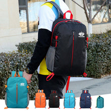 Laden Sie das Bild in den Galerie-Viewer, Faltbarer Rucksack