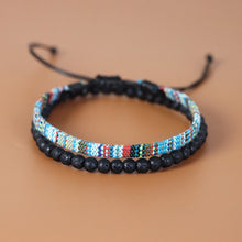 Laden Sie das Bild in den Galerie-Viewer, Vintage Stoffarmband