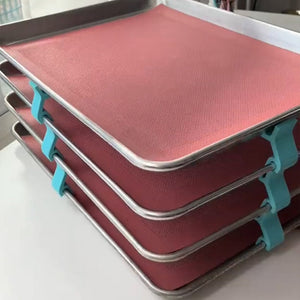 Halterung für das Dampfgarer-Backblech