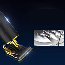 Laden Sie das Bild in den Galerie-Viewer, Vintage Ölkopf Farbverlauf Gravur elektrischen Haarschneider