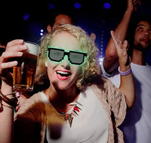 Laden Sie das Bild in den Galerie-Viewer, Mosaic Luminous Sunglasses