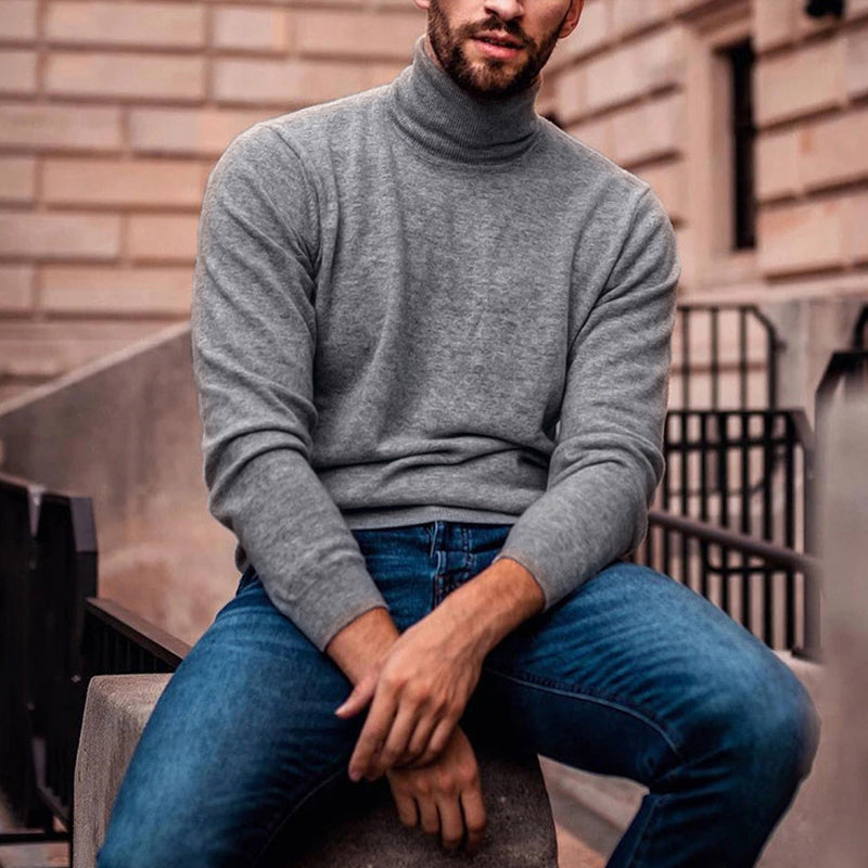 Langärmliger Strickpullover mit Rollkragen