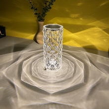 Laden Sie das Bild in den Galerie-Viewer, USB Rosenschatten Kristalllampe