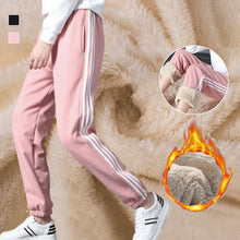 Laden Sie das Bild in den Galerie-Viewer, Plüsch-Jogginghose für Damen