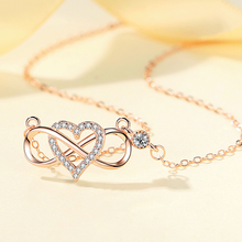 Laden Sie das Bild in den Galerie-Viewer, Sanfte Liebe Strass Halskette