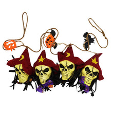 Laden Sie das Bild in den Galerie-Viewer, Halloween Requisiten – Totenkopf Anhänger