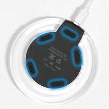 Laden Sie das Bild in den Galerie-Viewer, Kristall K9 Schnellladegerät