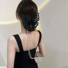 Laden Sie das Bild in den Galerie-Viewer, Schmetterling Ausschnitt Quaste große Haarspange
