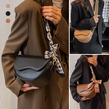 Laden Sie das Bild in den Galerie-Viewer, Vintage Satteltasche
