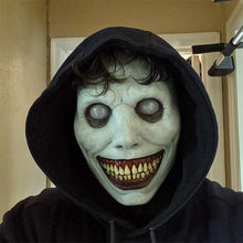 Laden Sie das Bild in den Galerie-Viewer, Gruselige Halloween Maske - Lächelnder Dämon