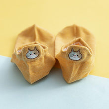 Laden Sie das Bild in den Galerie-Viewer, Damen Socken mit Katzenstickerei