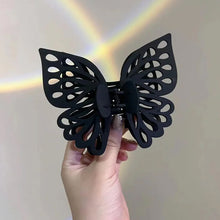 Laden Sie das Bild in den Galerie-Viewer, Schmetterling Ausschnitt Quaste große Haarspange