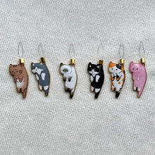 Laden Sie das Bild in den Galerie-Viewer, Karikatur Kätzchen Ohrringe