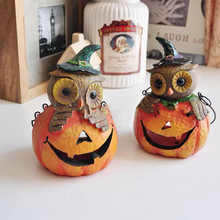 Laden Sie das Bild in den Galerie-Viewer, Halloween Kürbis Eule Ornament