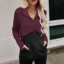 Laden Sie das Bild in den Galerie-Viewer, Kapuzen-Sweatshirt mit Reißverschluss und Tasche