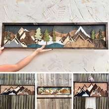 Laden Sie das Bild in den Galerie-Viewer, Handgefertigte Wald- Und Giebeldekoration Aus Holz