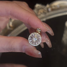 Laden Sie das Bild in den Galerie-Viewer, Zarter Luxuriöser Runder Zirkonring