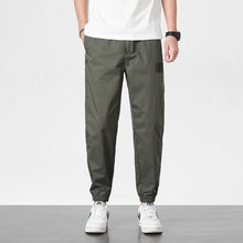 Laden Sie das Bild in den Galerie-Viewer, Sommer Jogginghose aus Eisseide