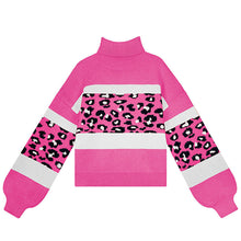 Laden Sie das Bild in den Galerie-Viewer, Rollkragen-Strickpullover mit Leopardenmuster und Farbblock