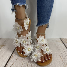 Laden Sie das Bild in den Galerie-Viewer, Lässige Damensandalen mit Chiffonblume und Perlen