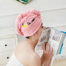 Laden Sie das Bild in den Galerie-Viewer, Besticktes Schnelltrocknendes Handtuch