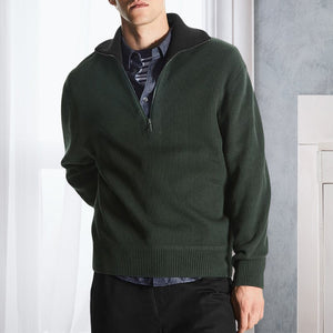 Einfarbiger Pullover mit halbem Reißverschluss
