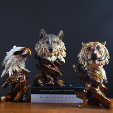 Laden Sie das Bild in den Galerie-Viewer, Harzornament In Tierform
