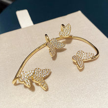 Laden Sie das Bild in den Galerie-Viewer, Halbmondförmige Schmetterling Ohrringe