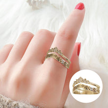 Laden Sie das Bild in den Galerie-Viewer, Einfacher V-förmiger Diamantgirlandenring