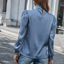 Laden Sie das Bild in den Galerie-Viewer, Elegante Langarmbluse mit Rollkragen und Puffärmeln