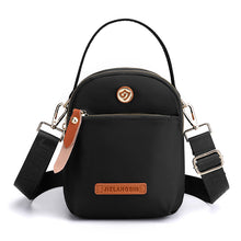 Laden Sie das Bild in den Galerie-Viewer, Wasserdichte Trendige Umhängetasche Aus Nylon