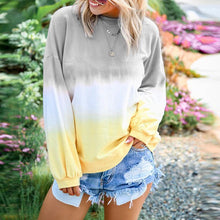 Laden Sie das Bild in den Galerie-Viewer, Langarm-Sweatshirt mit Regenbogen-Farbverlauf