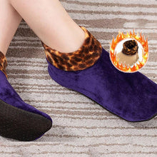 Laden Sie das Bild in den Galerie-Viewer, Rutschfeste Thermosocken für den Innenbereich
