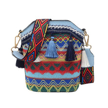 Laden Sie das Bild in den Galerie-Viewer, Modische ethnische gewebte Umhängetasche für Damen
