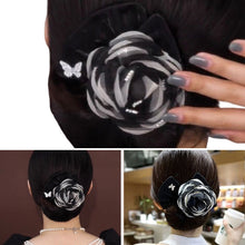 Laden Sie das Bild in den Galerie-Viewer, Exquisites Haarartefakt in Kamelienform