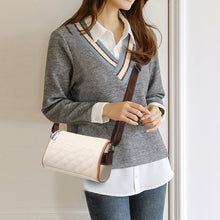 Laden Sie das Bild in den Galerie-Viewer, Damen modische Umhängetasche mit Rautenmuster