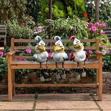 Laden Sie das Bild in den Galerie-Viewer, Hähnchen Gartendekoration aus Kunstharz