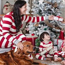 Laden Sie das Bild in den Galerie-Viewer, Bester Weihnachtlicher Familienpyjama(2-teiliges Set)