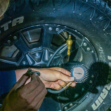 Laden Sie das Bild in den Galerie-Viewer, Mini-Taschenlampe Mit Schlüsselanhänger