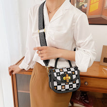 Laden Sie das Bild in den Galerie-Viewer, Neue Stylische DIY-Umhängetasche