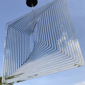 3D dreidimensionales quadratisches rotierendes Windspiel aus Edelstahl