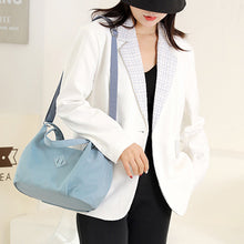 Laden Sie das Bild in den Galerie-Viewer, Lässige wolkenförmige Umhängetasche mit großem Fassungsvermögen