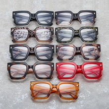 Laden Sie das Bild in den Galerie-Viewer, Vintage Brillengestell mit großem Rahmen