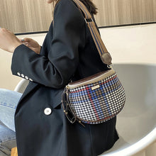 Laden Sie das Bild in den Galerie-Viewer, Damen Karierte Umhängetasche mit breiten Trägern