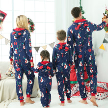 Laden Sie das Bild in den Galerie-Viewer, Weihnachtskleidung für Eltern und Kinder