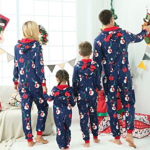 Weihnachtskleidung für Eltern und Kinder