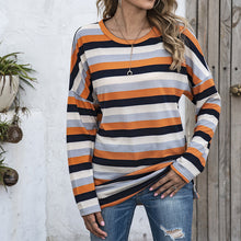Laden Sie das Bild in den Galerie-Viewer, Gestreiftes Sweatshirt mit Rundhalsausschnitt
